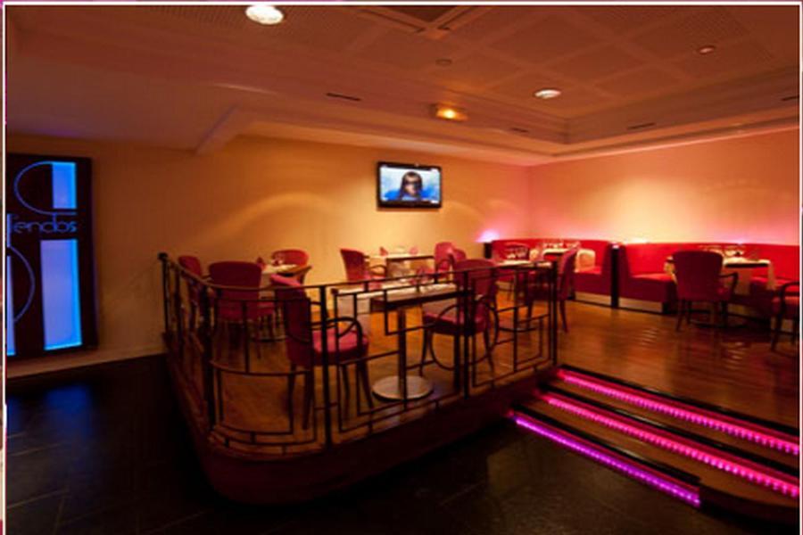 Logis Hotels - Hotel Restaurant L Enclos Donneville Esterno foto