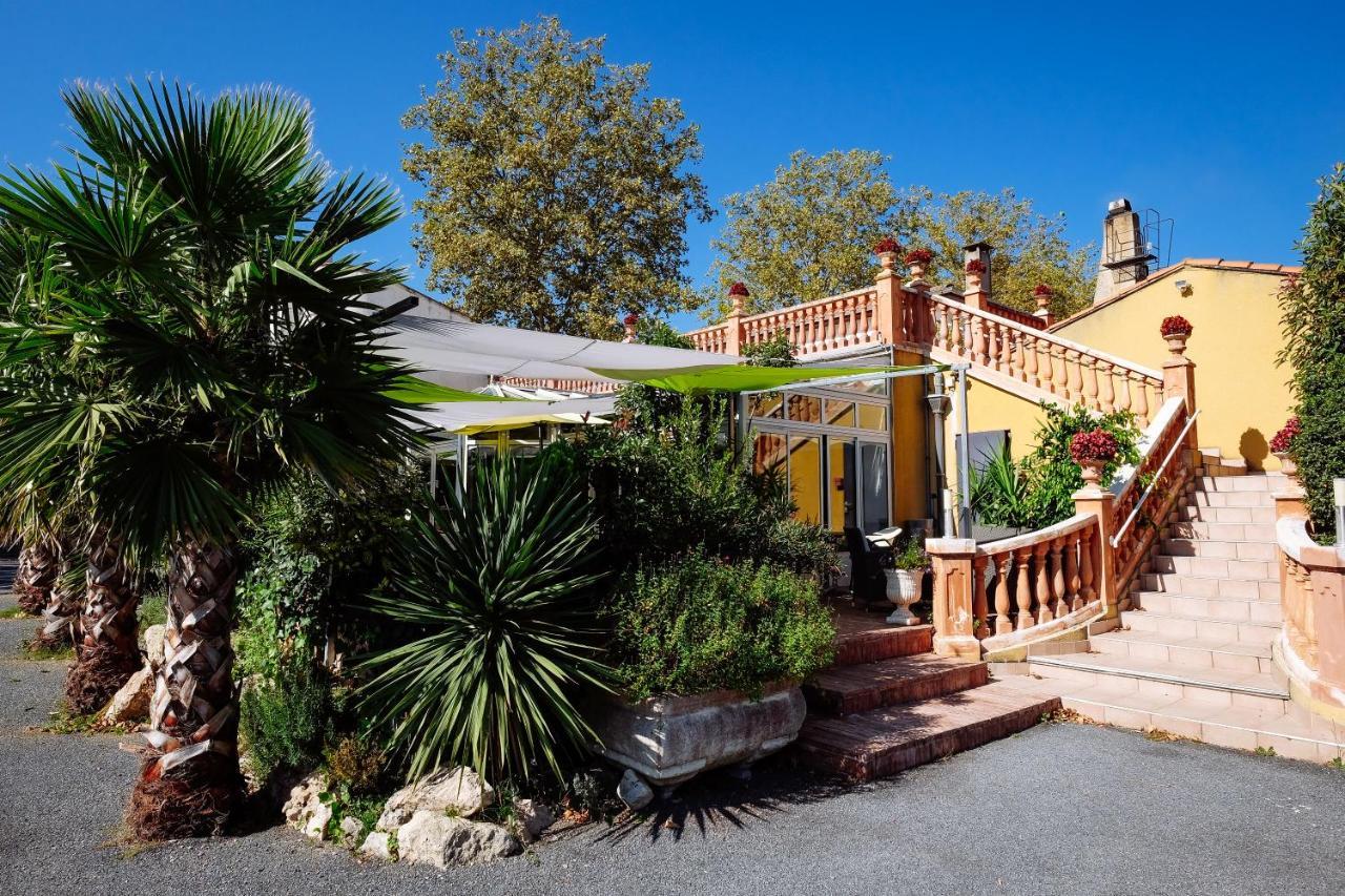 Logis Hotels - Hotel Restaurant L Enclos Donneville Esterno foto