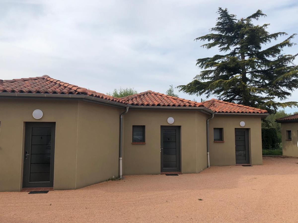 Logis Hotels - Hotel Restaurant L Enclos Donneville Esterno foto